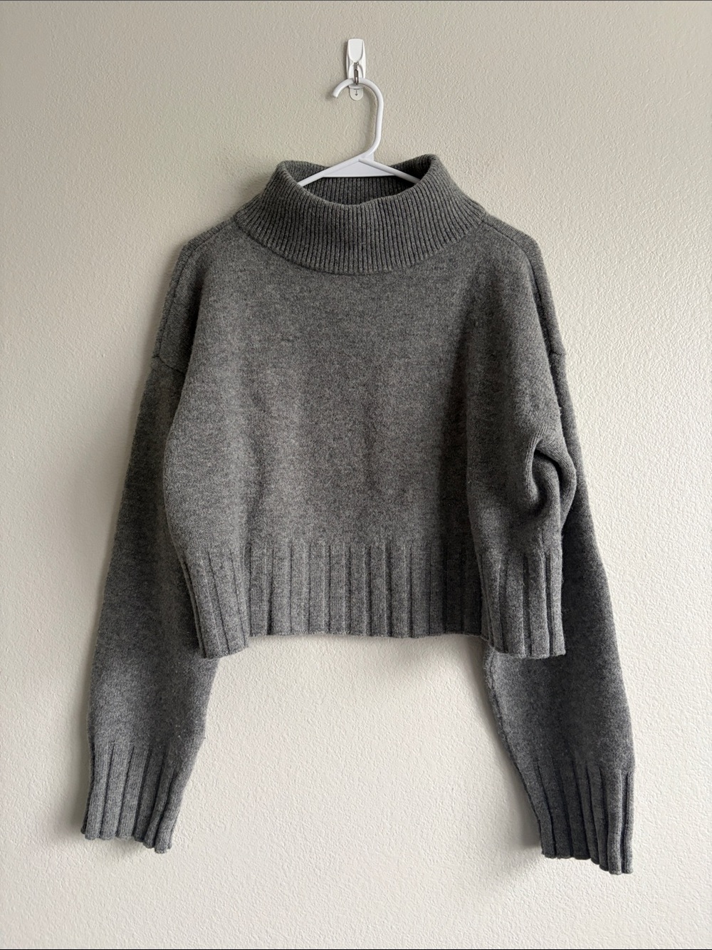 Reformation 100% Wool Funnel Neck Sweater in Charcoal Gray - M